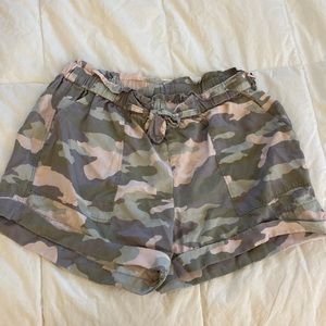 AERIE CAMO LOUNGE SHORTS